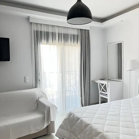 Jk Garsoniera * Skiathos-stad